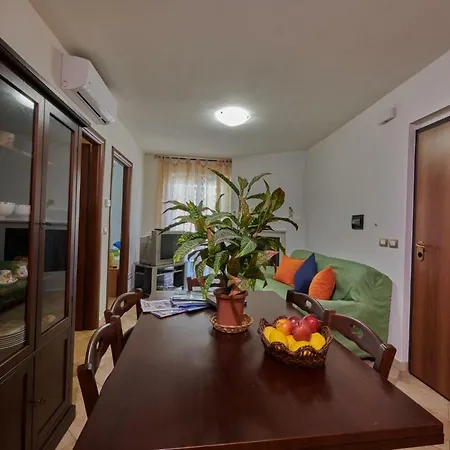 Apartament Casa Maja *