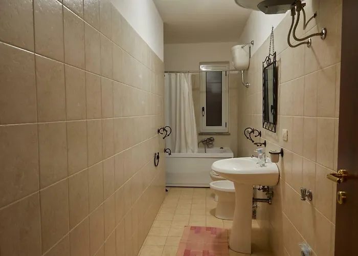 Casa Maja * 巴多拉托斯塔兹翁